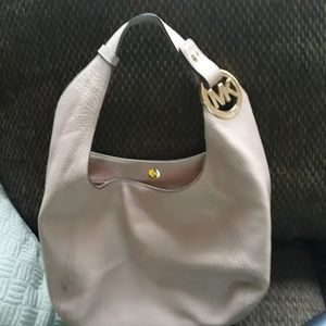 Micheal Kors Hobo style purse  in excellent condition